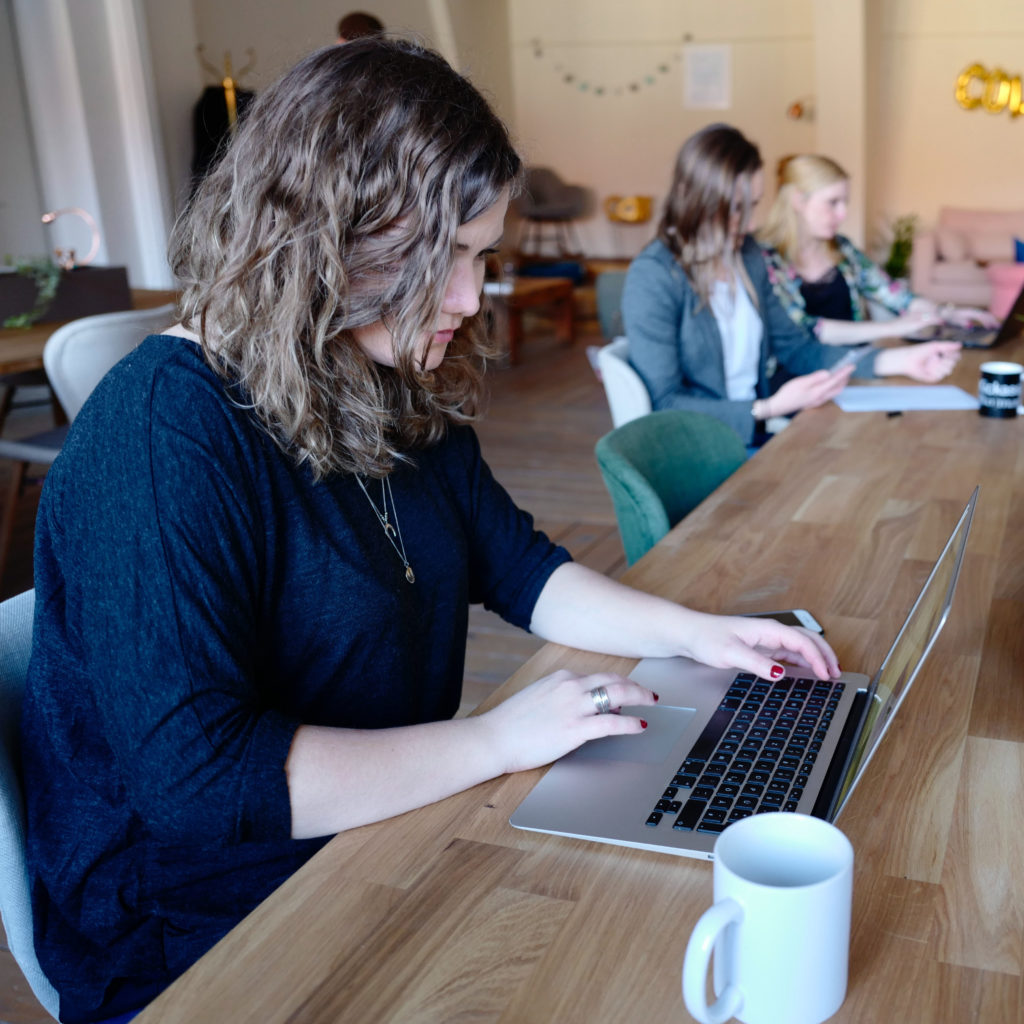 travailler en coworking pas cher à Arras pour les salariés en télétravail et les indépendants 